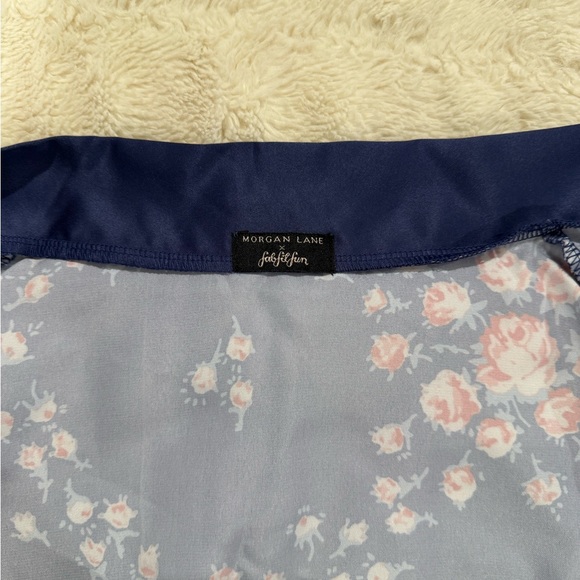 Morgan Lane Midnight Blossom Robe - Picture 5 of 5